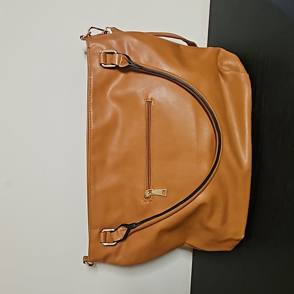 Convertible Satchel/tote with wallet - Picture 2 of 6